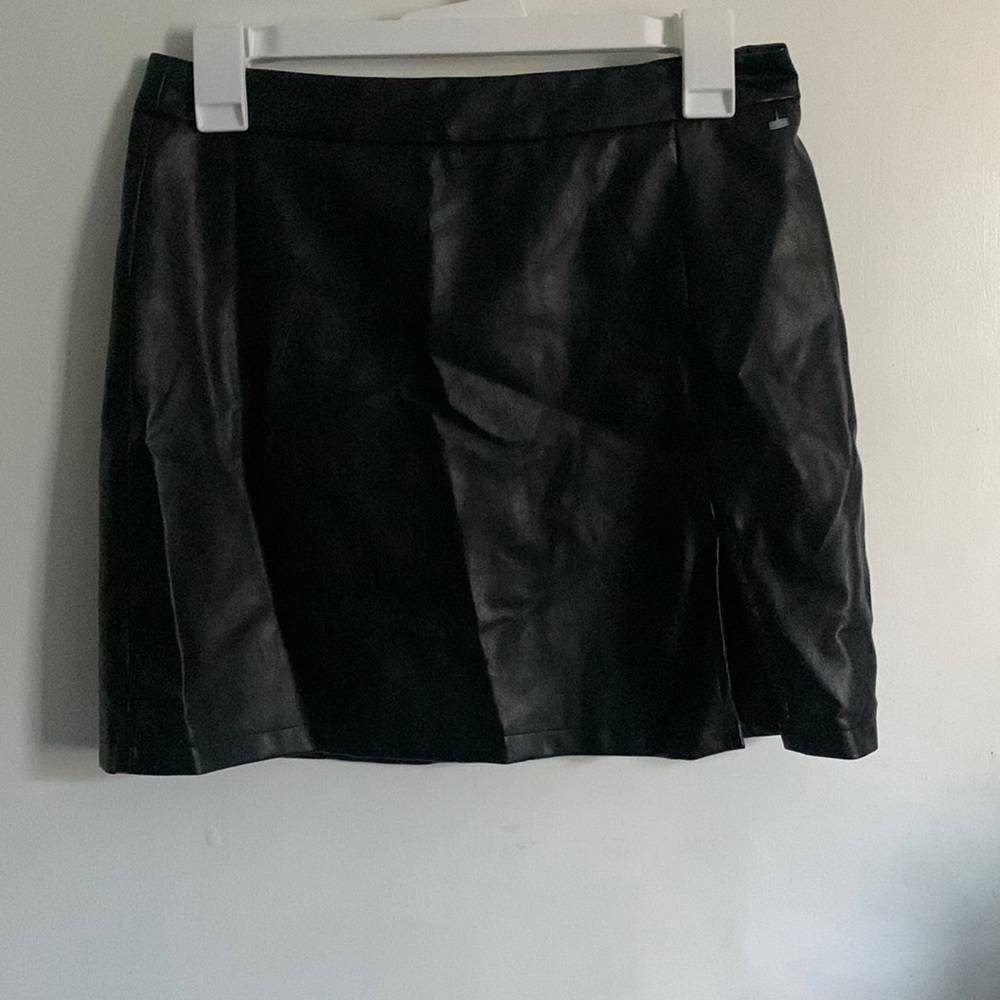 Leather skirt